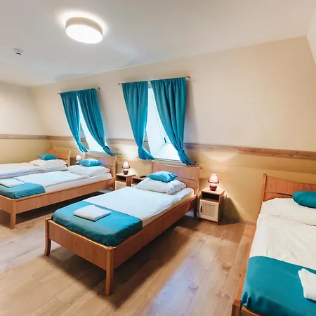 Dobay Panzio W Private Bathroom By Nw Hermina-major