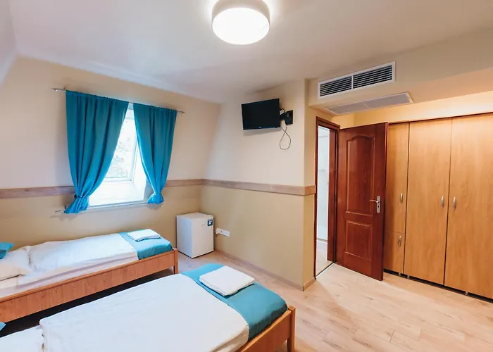 B&B Dobay Panzio W Private Bathroom By Nw 3*