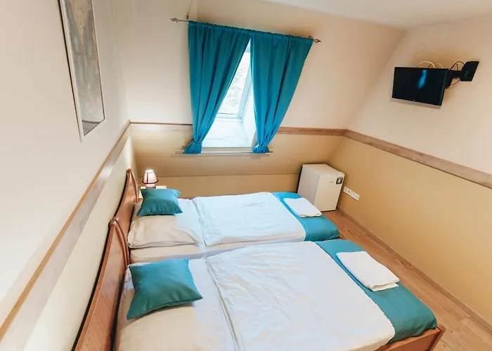 Dobay Panzio W Private Bathroom By Nw B&B Hermina-major