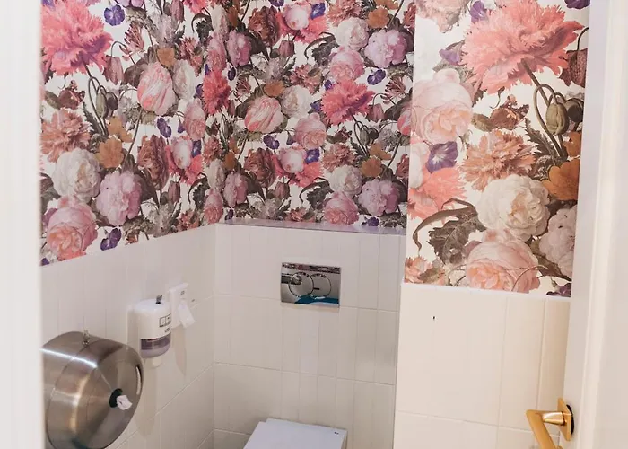B&B Dobay Panzio W Private Bathroom By Nw